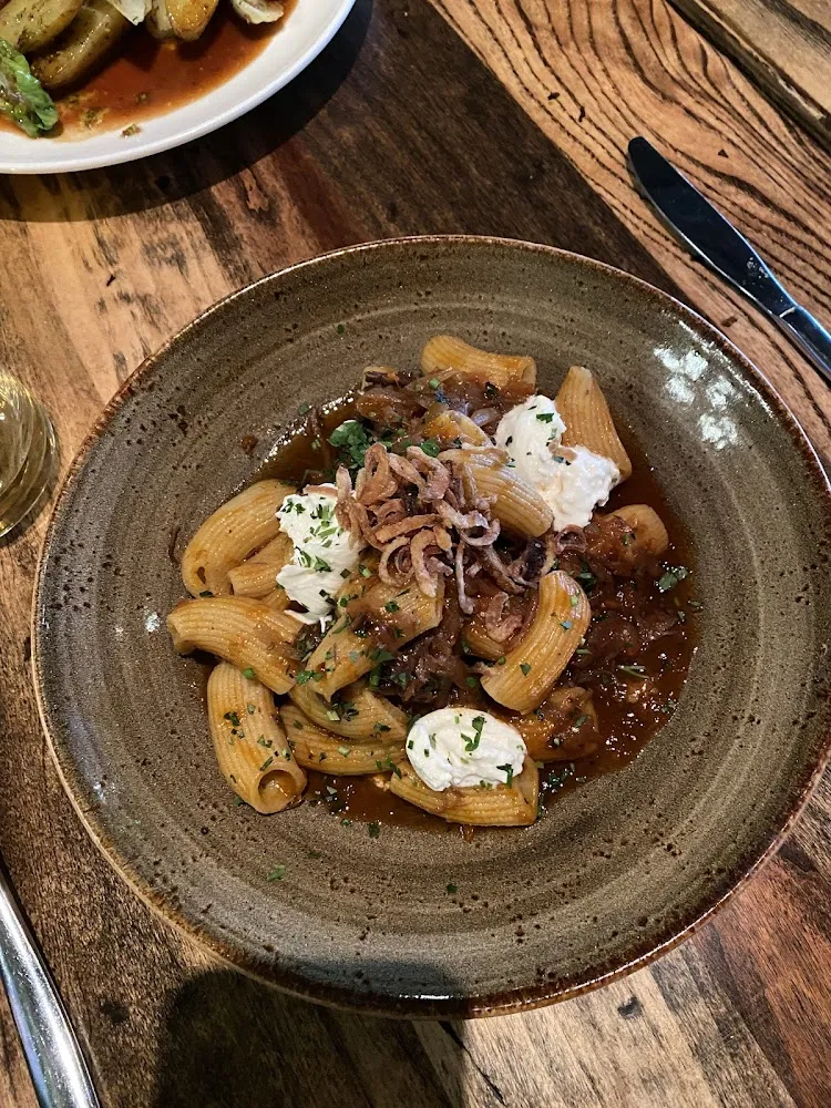 Rigatoni Bolognese